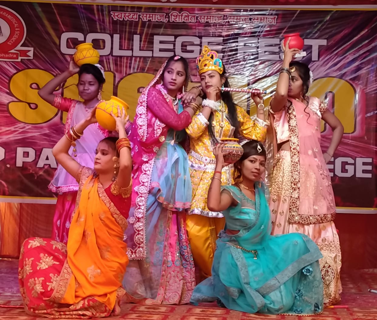 Song-music tied the heart, dance won the heart
