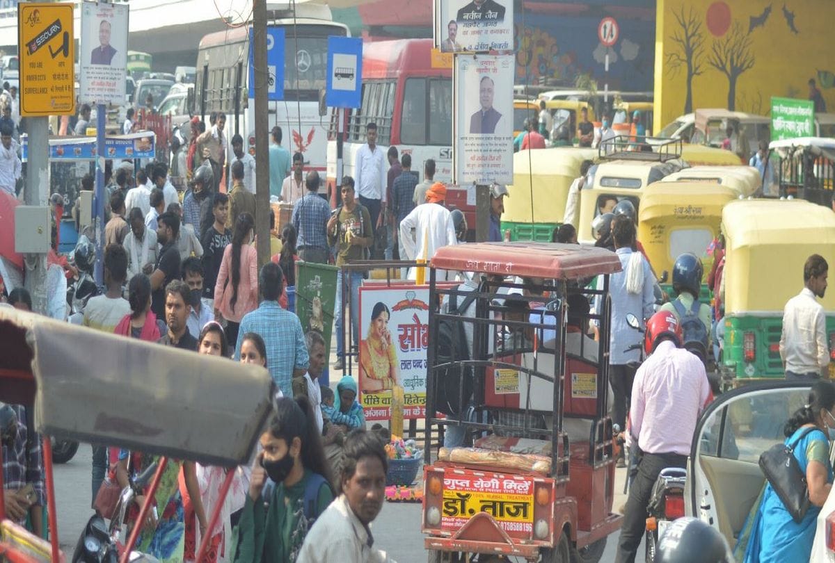 Traffic Month Agra Police Encroachment At Crossing People In Trouble From Jam