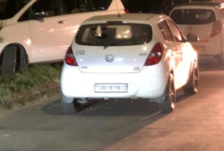 Chandigarh, angry driver shot at the young man who was tying the lace on the car, sector 26 club