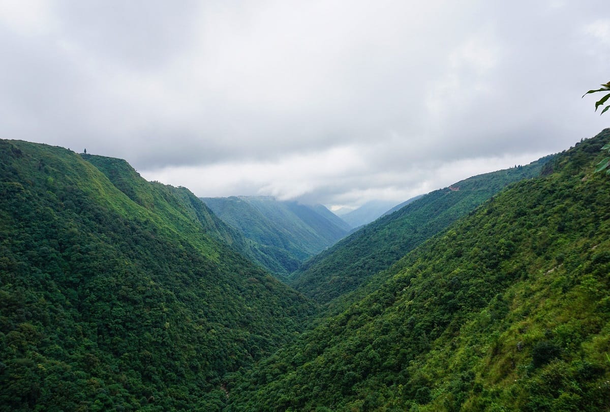 IRCTC north east tour package with motorcycle information in hindi