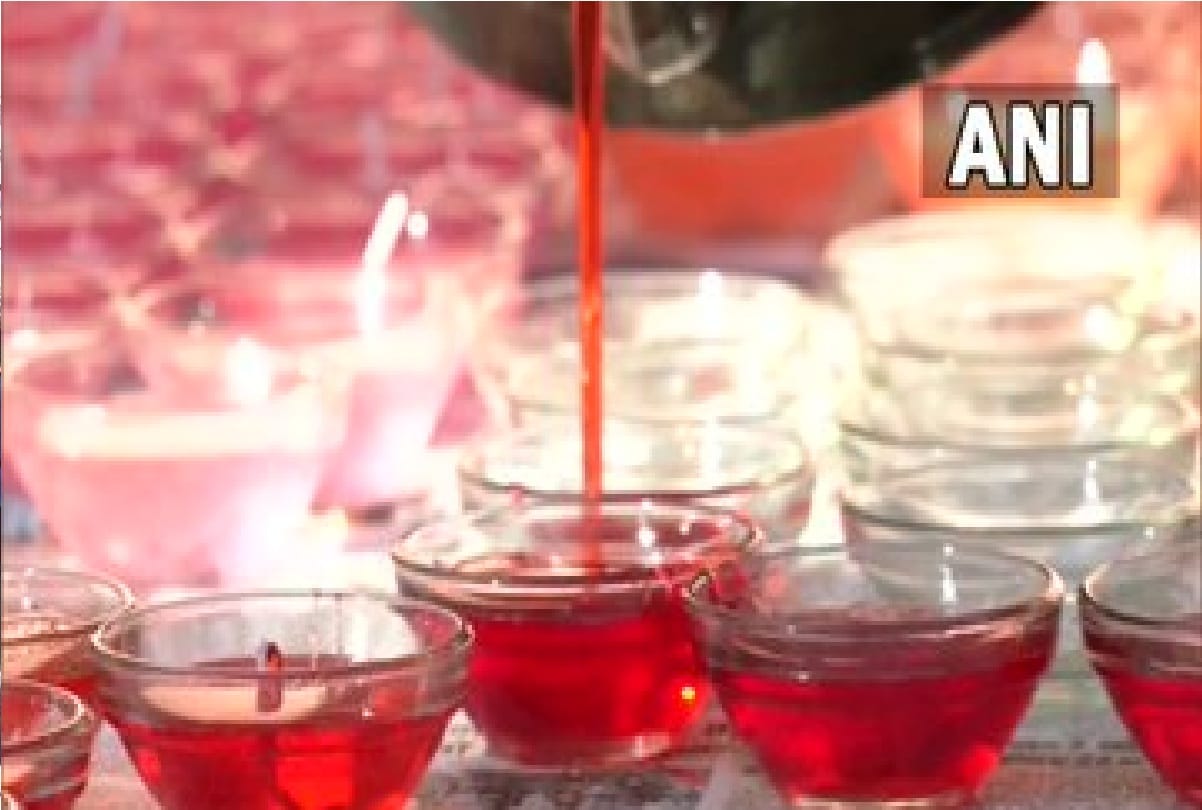 Inmates of District Jail Jammu make candles in different designs for Diwali festival