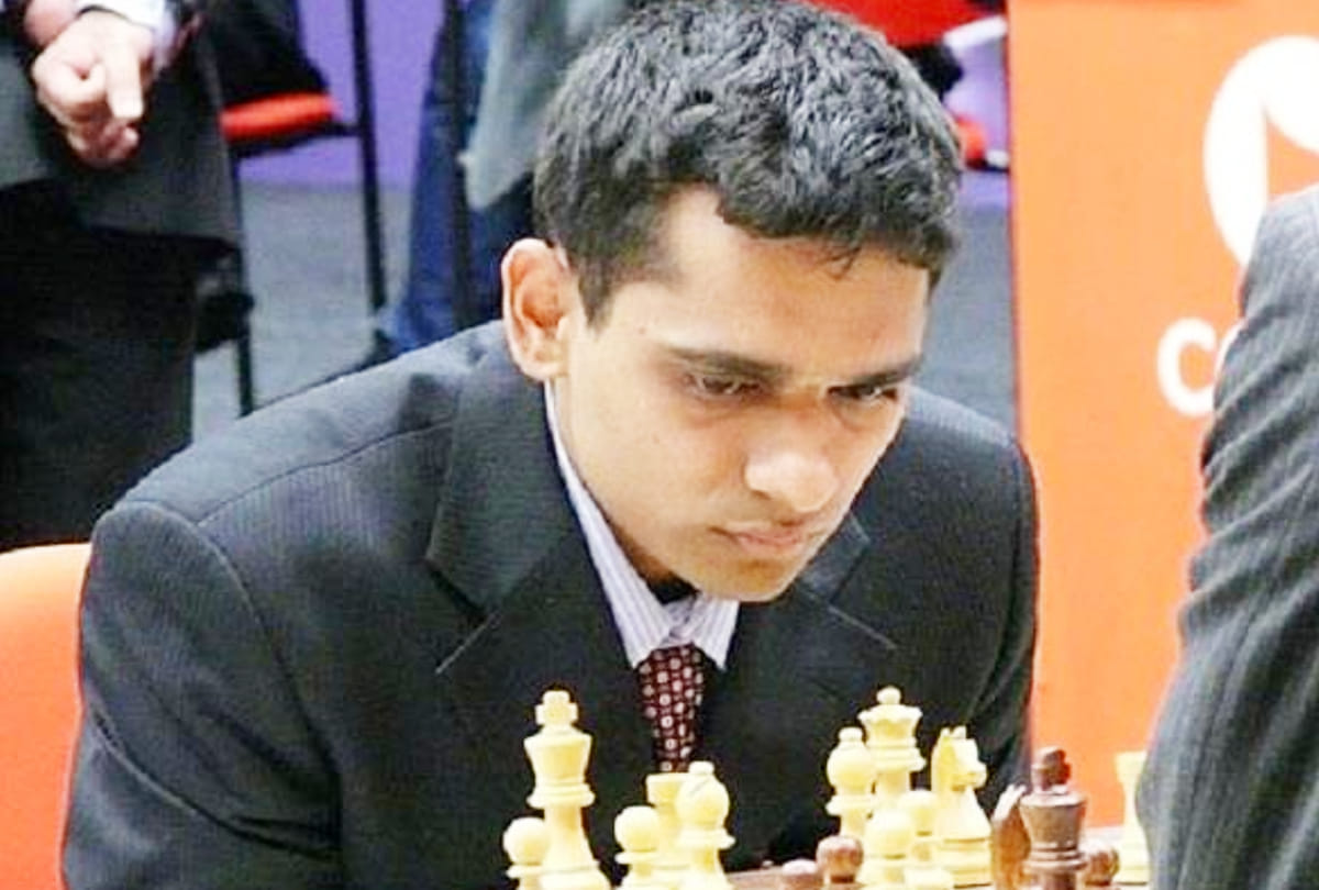 FIDE Grand Swiss Chess: Indian Grandmaster K Shashikiran slips to third place after losing 43 moves to Alireza Firouzza