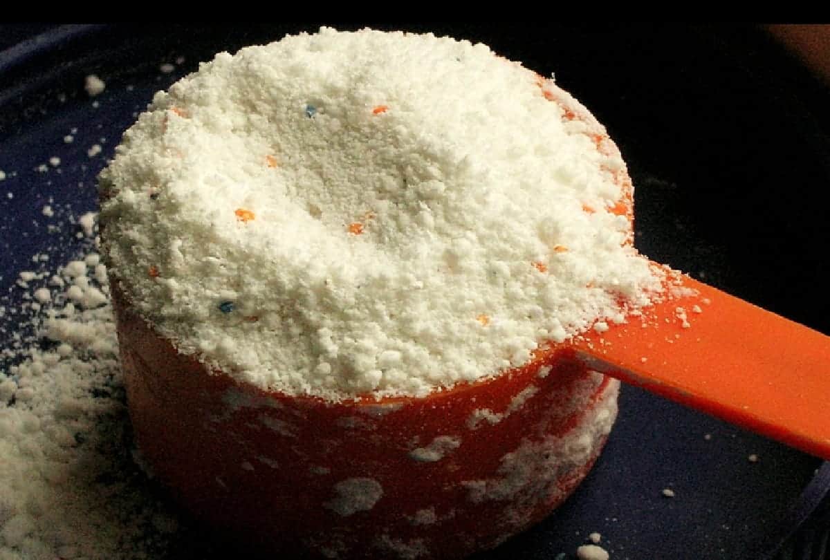 How to made detergent powder at home know the method here