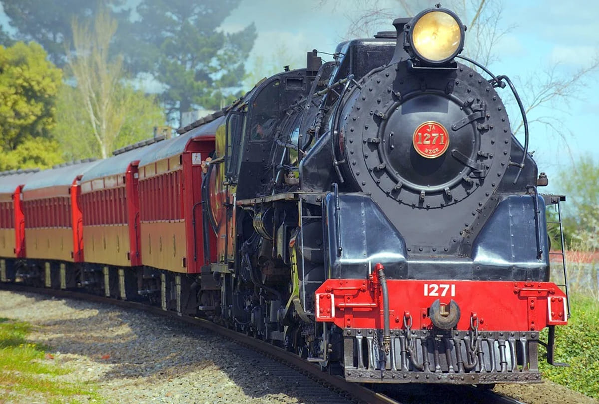 do you know about Train Ticket Cancellation Charges utility news in hindi