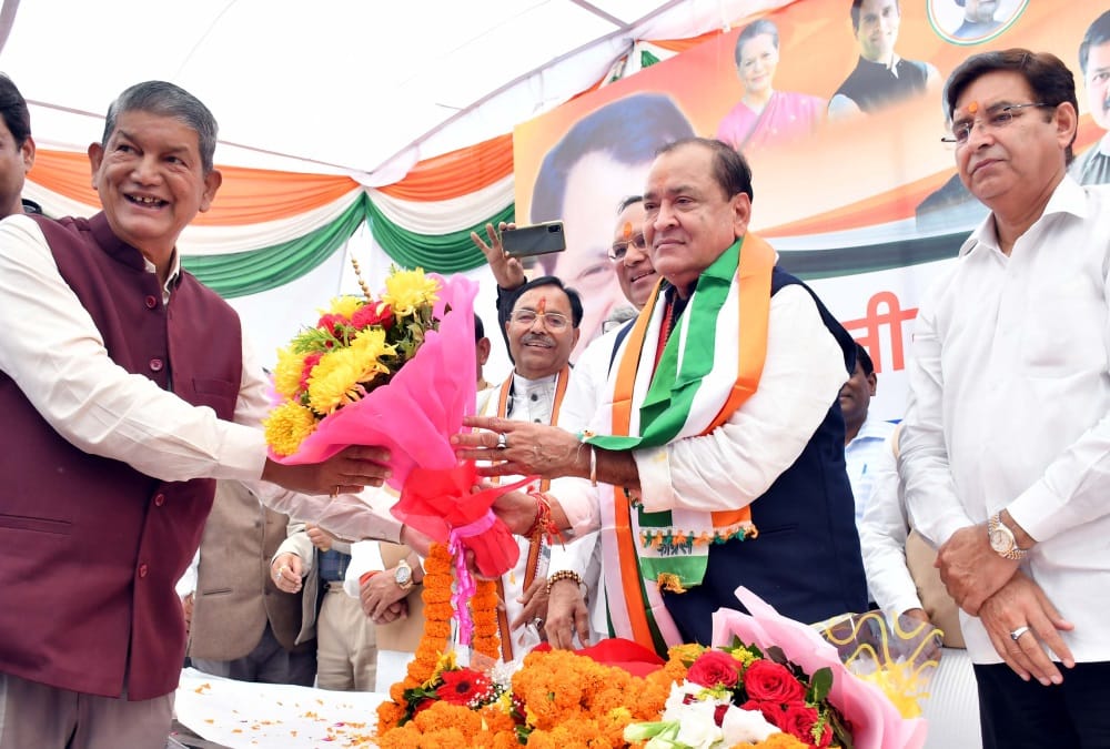 Uttarakhand election 2022: Yashpal Arya got Emotional after Join Congress From bjp in Welcome Program photos