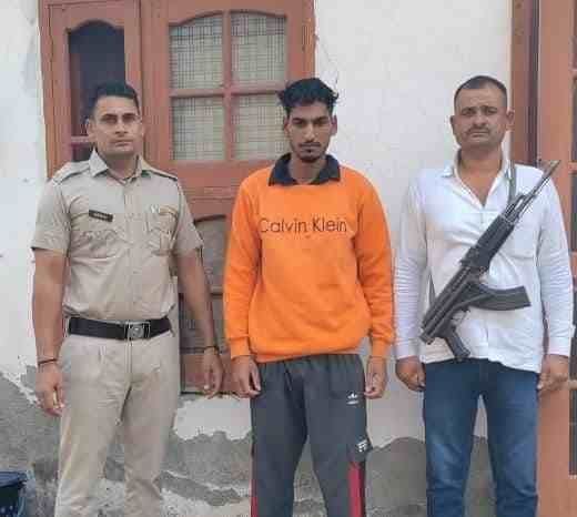 Accused arrested for demanding extortion of one crore rupees