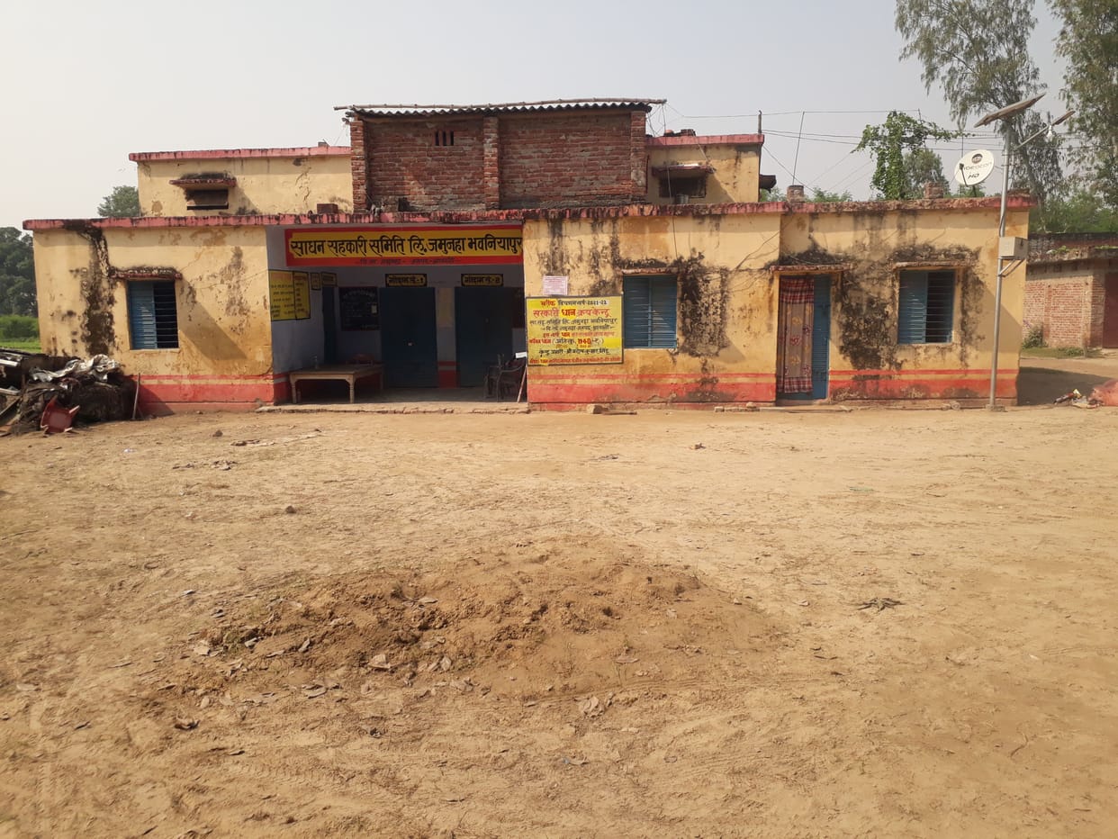 Farmers arrived, did not see paddy buyers