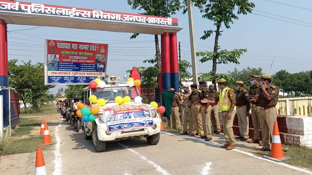 The city resonated with the slogans of road safety, life protection