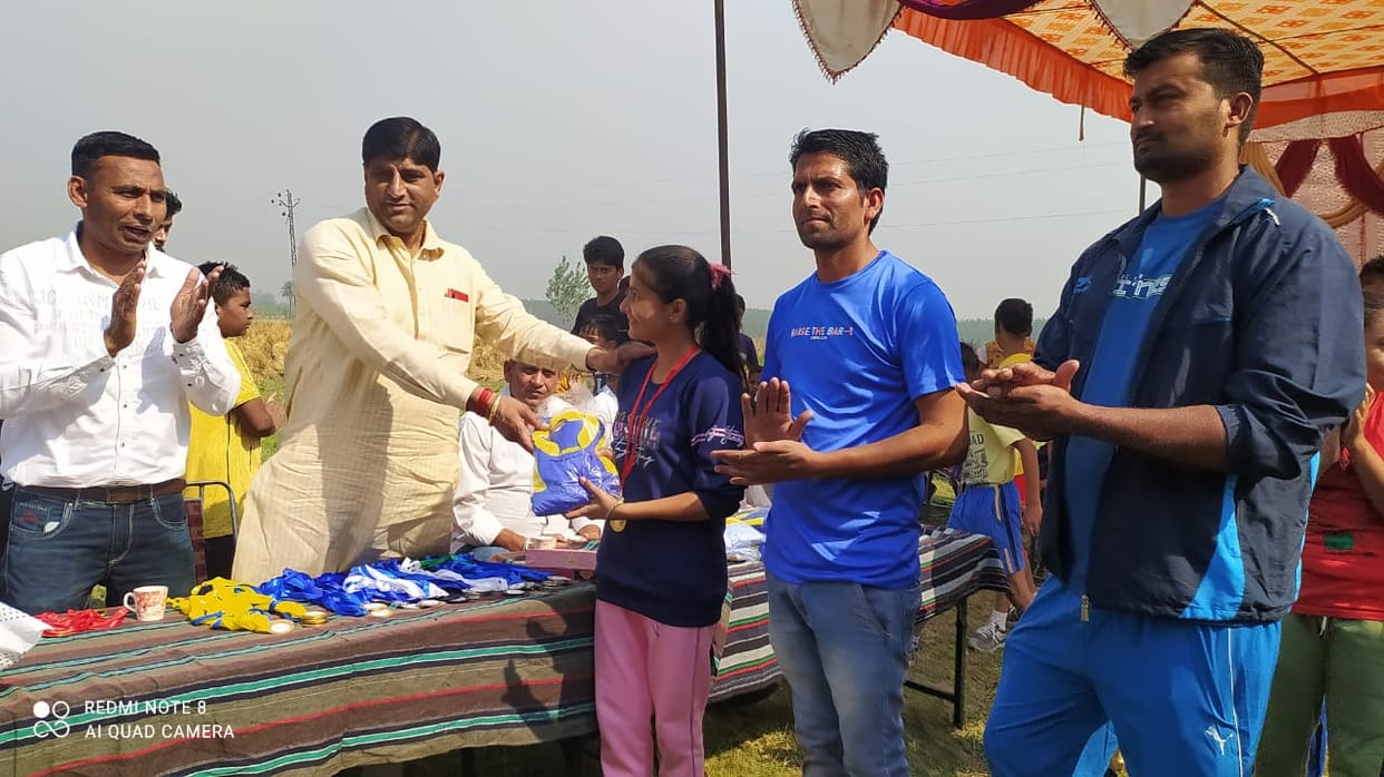 Ayushi Kamboj won gold medal in 100 meters race, Yamunanagar