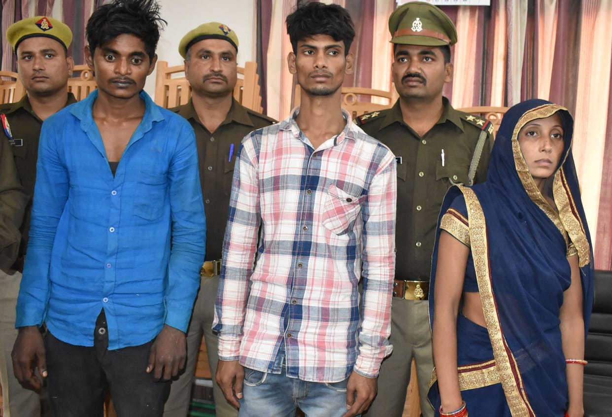 fathepur news,Husband was murdered together with lover