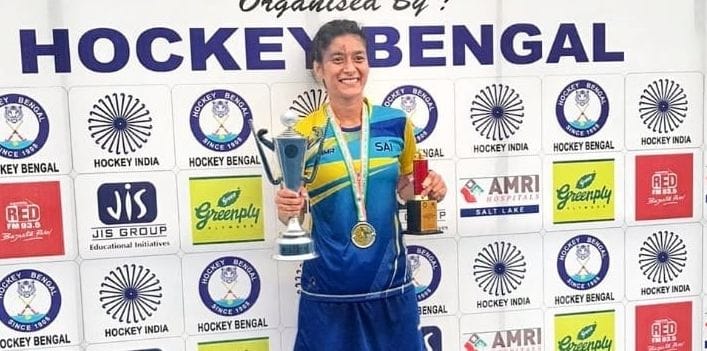 Haridwar's daughter won Best Mid Fielder Award