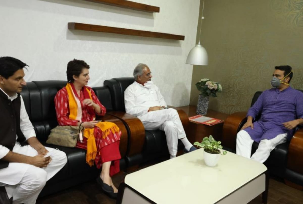UP elections: Jayant Chaudhary meets Priyanka Gandhi, went to Delhi with her plane
