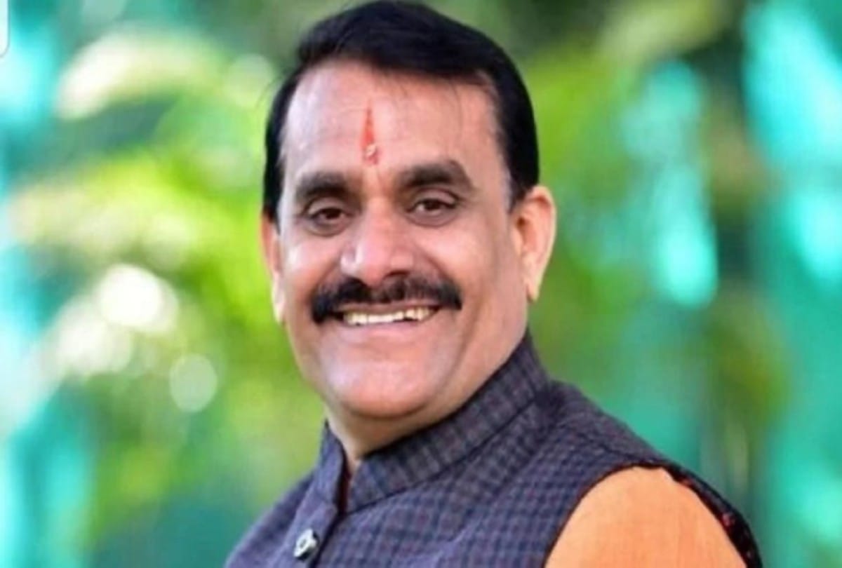 On the occasion of Madhya Pradesh foundation day VD Sharma said - Government on the path of golden state, Kamal Nath's taunt - self-reliant MP is not possible only with speeches