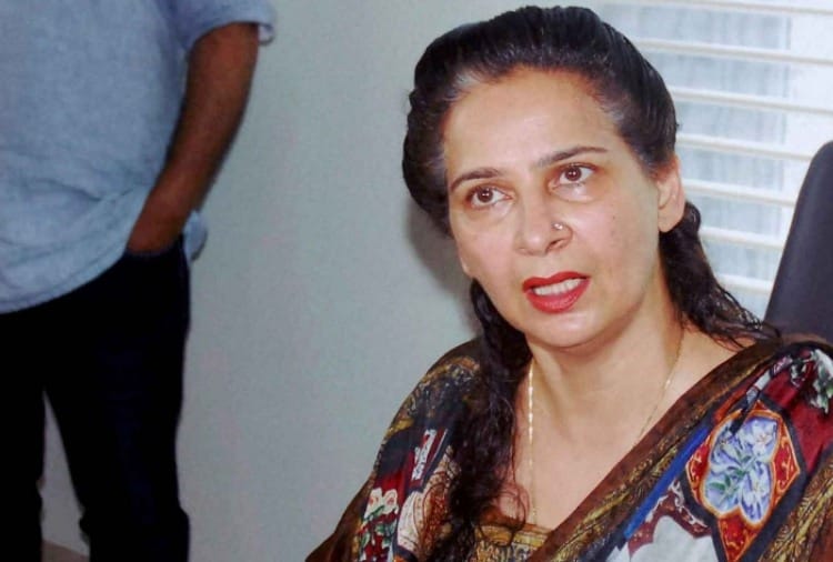 Navjot Kaur Sidhu accepts Captain Amarinder Singh challenge