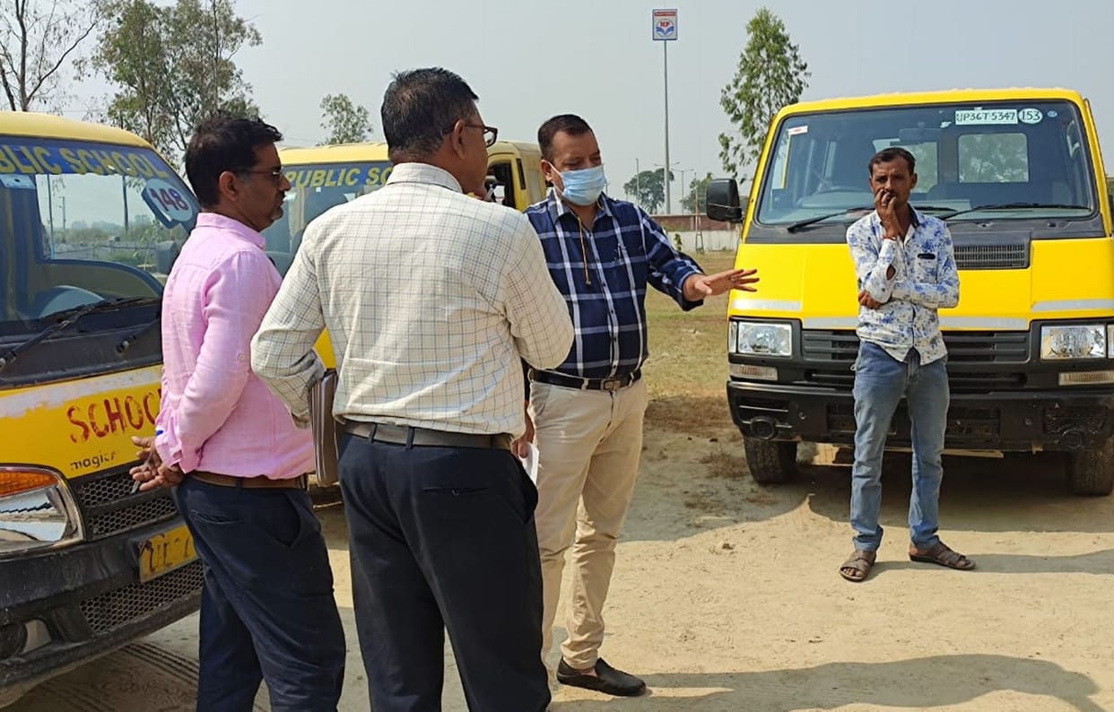542 school vehicles running without fitness in the district