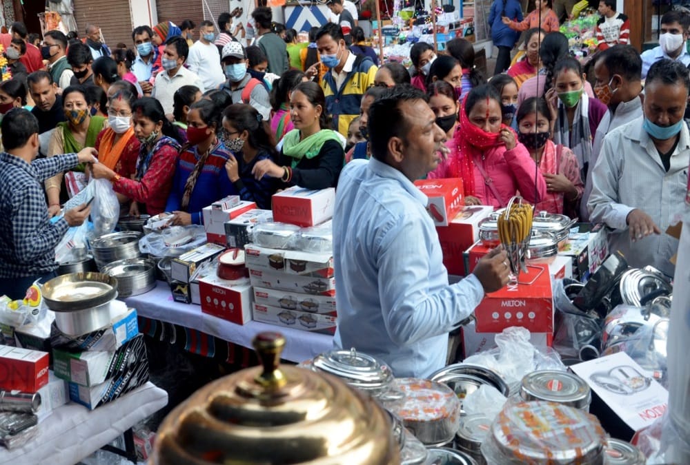 Dhanteras 2023: Five special yoga after 59 years know three auspicious Timings for shopping