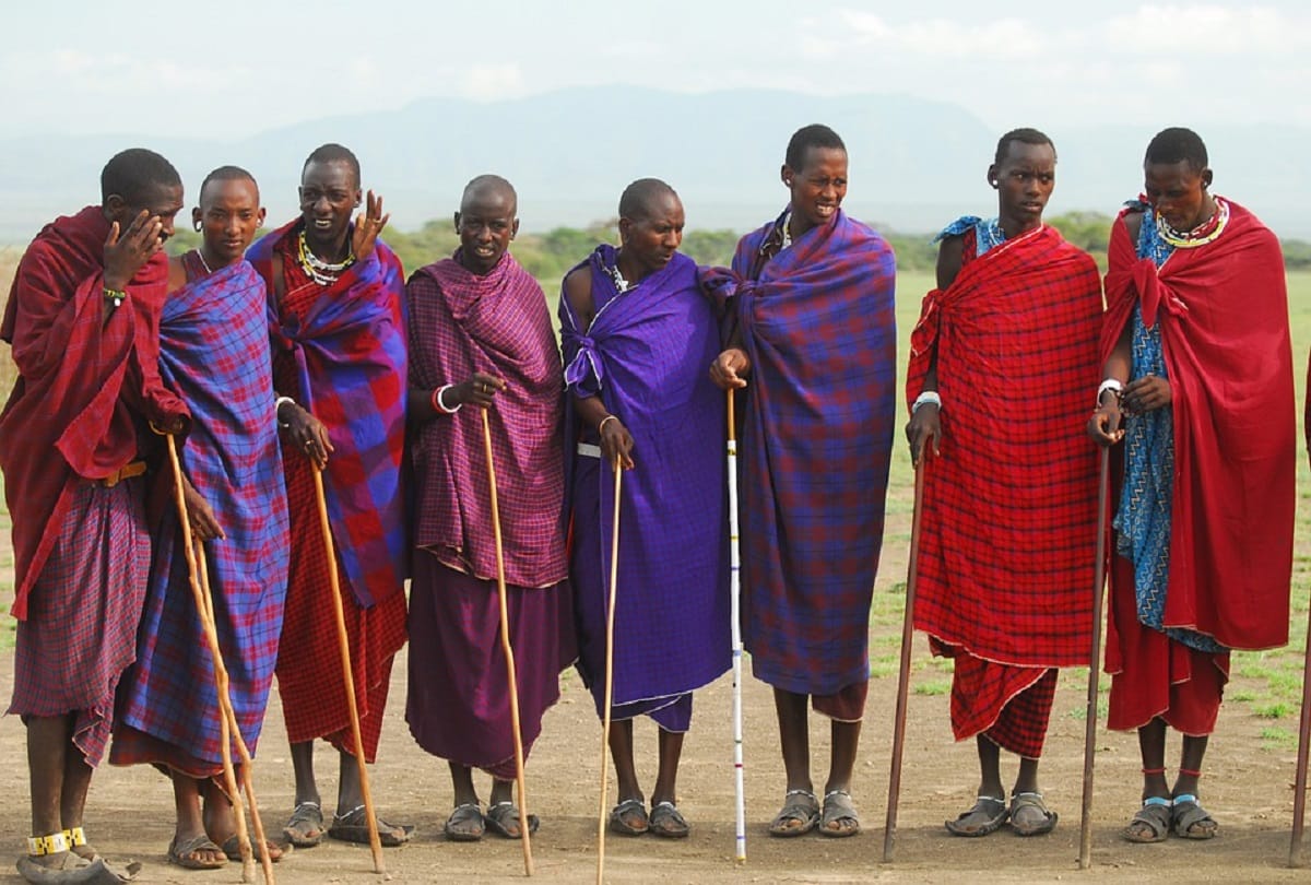 any family member death women have to cut her fingers know about this very dangerous tradition