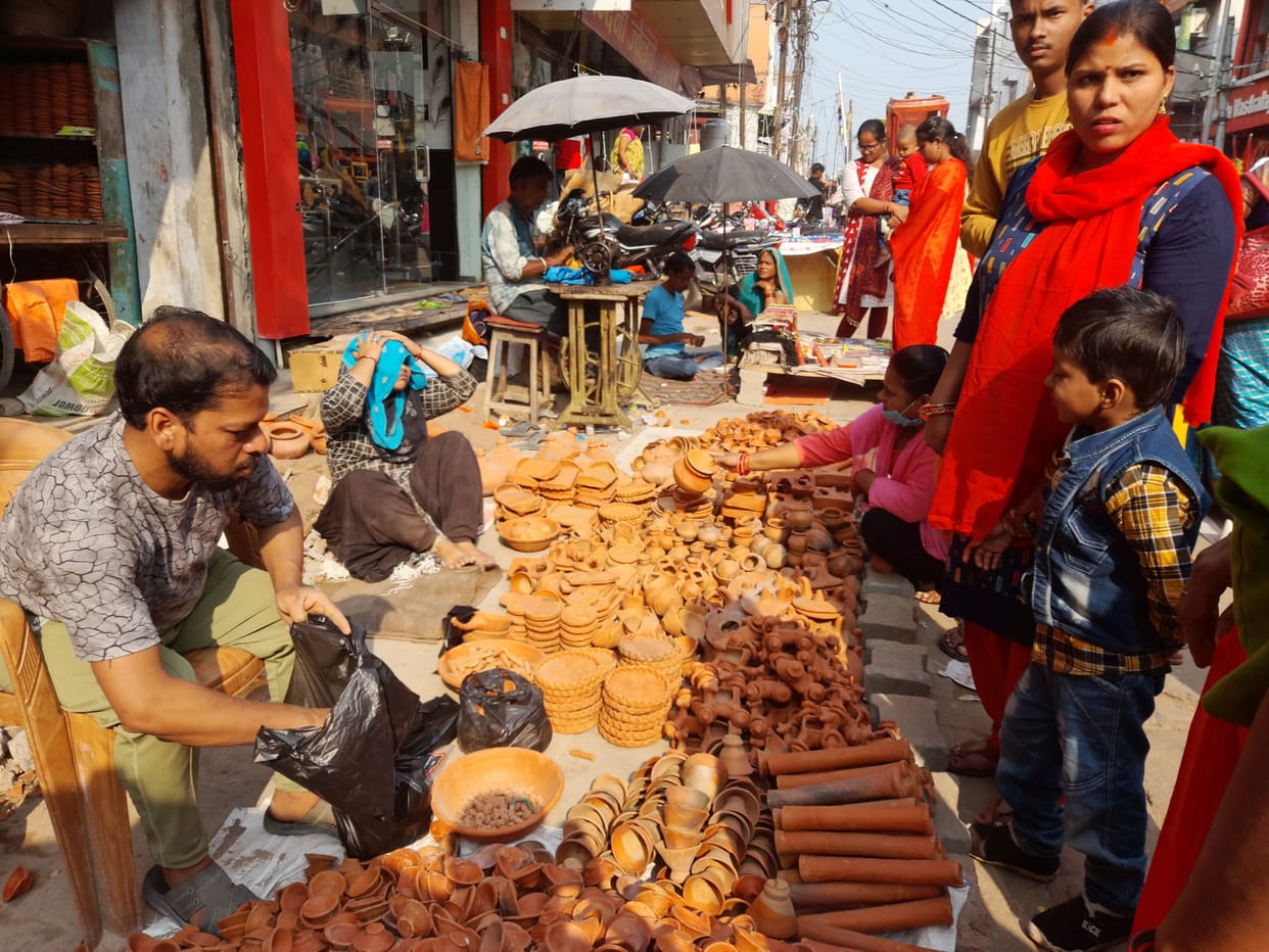 The market boomed due to the tinkering of utensils, business crossed crores