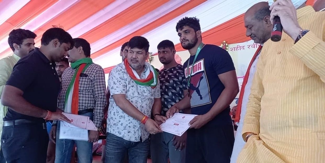 Harsh won bronze medal in state level wrestling
