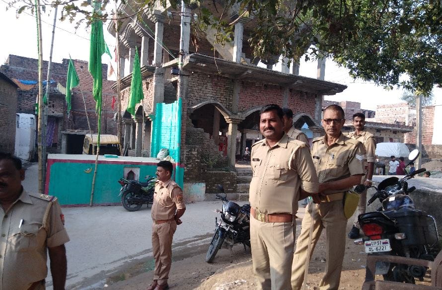 Youth caught tampering idol in Hanuman temple in ballia case filed for disturbing communal harmony