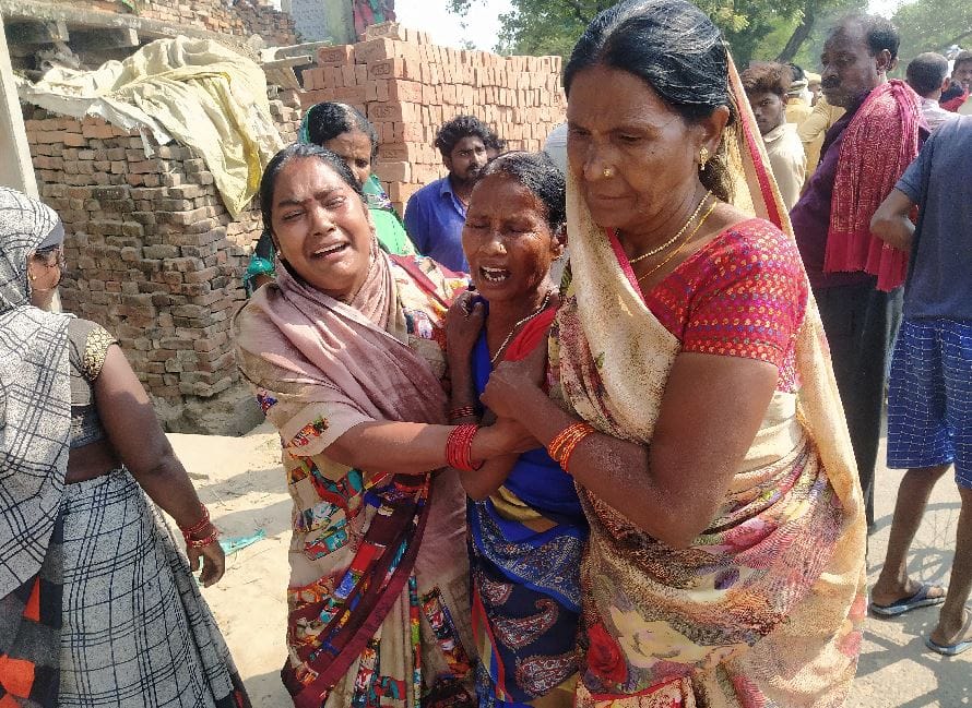 Road accident in ghazipur six killed as truck rams into tea stall on day of Dhanteras see photos