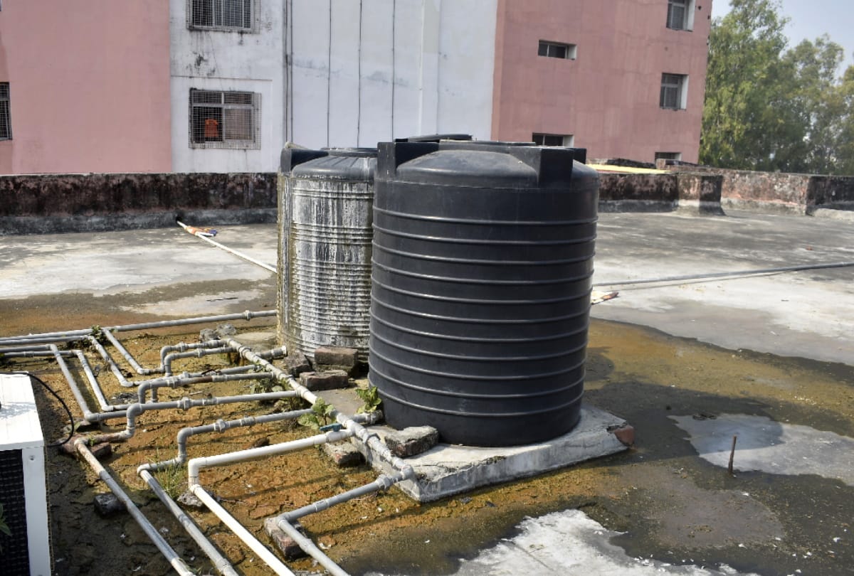 Bone found in tank of Gorakhpur Women Hospital