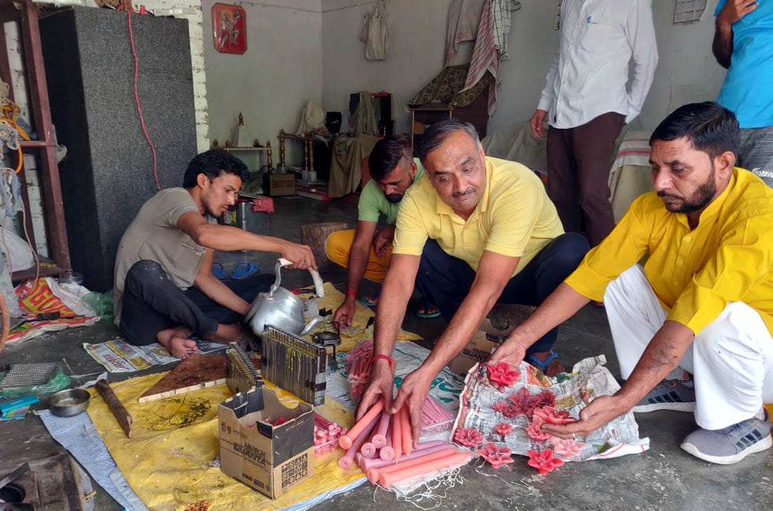 Deepawali will be illuminated with the lamps made in the district jail
