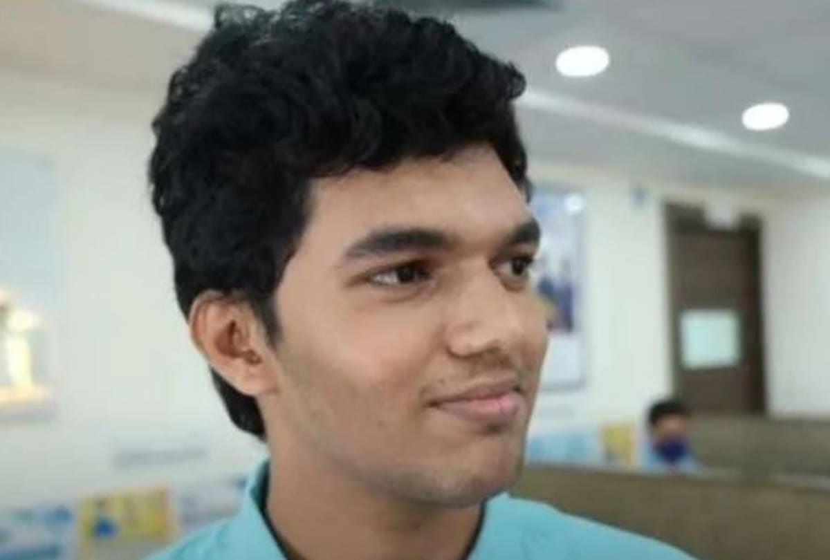NEET UG Result 2021 Topper Mrinal first wanted to become engineer then soldier then at last doctor
