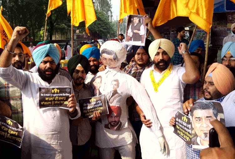 Anger erupts in Youth Akali Dal over the appointment of Jagdish Tytler as an invitee