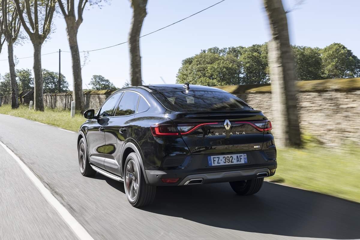 Upcoming SUV in India: renault india revealed teaser for new upcoming suv Renault arkana 2021, Kia seltos, Hyundai Creta and MG Astor rival