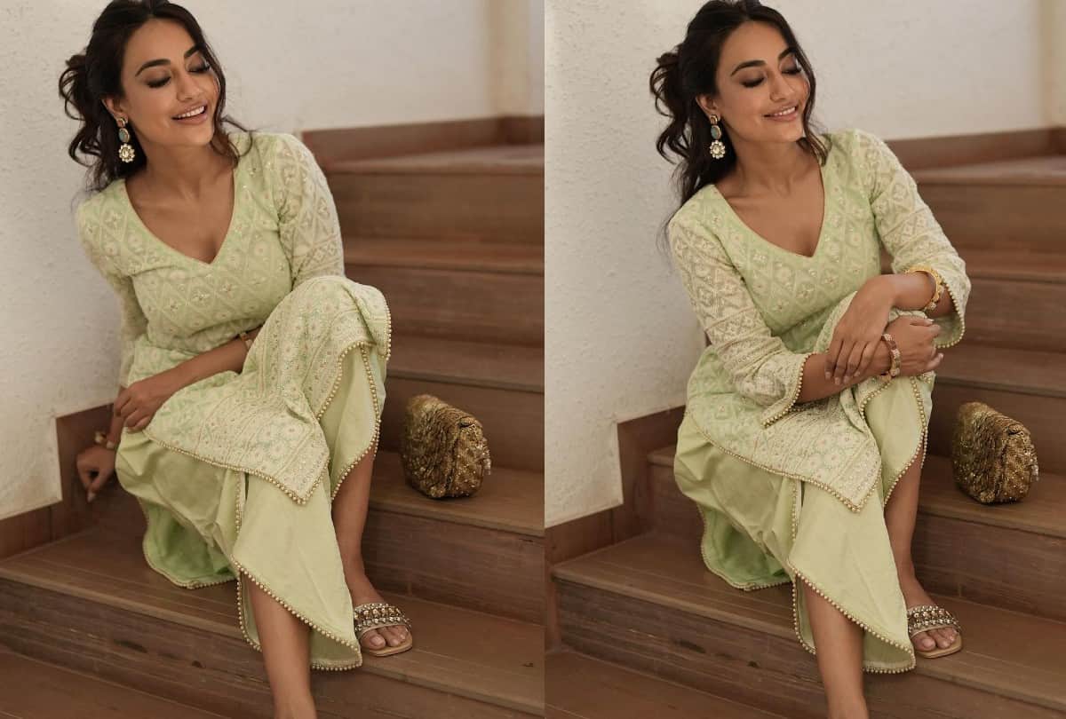 surbhi jyoti four traditional dresses look best for every girl