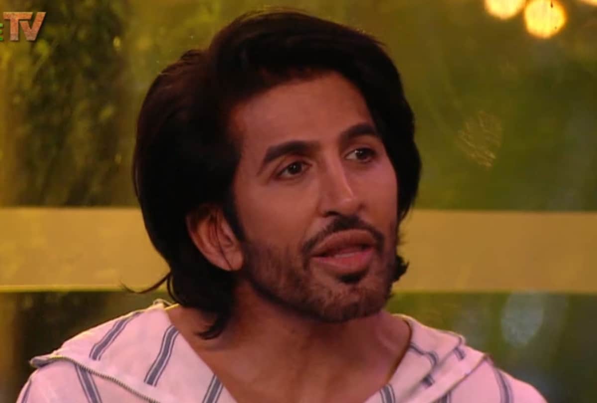 Bigg Boss 15 Vishal Kotian clashed with Devoleena Bhattacharjee in the house he said paka diya