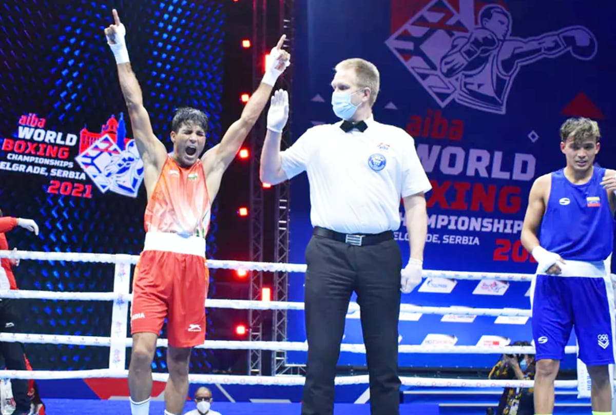 World Boxing Championship: Seventh Indian to win Aakash medal, defeat Olympic medalist Rivas, reach semi-finals