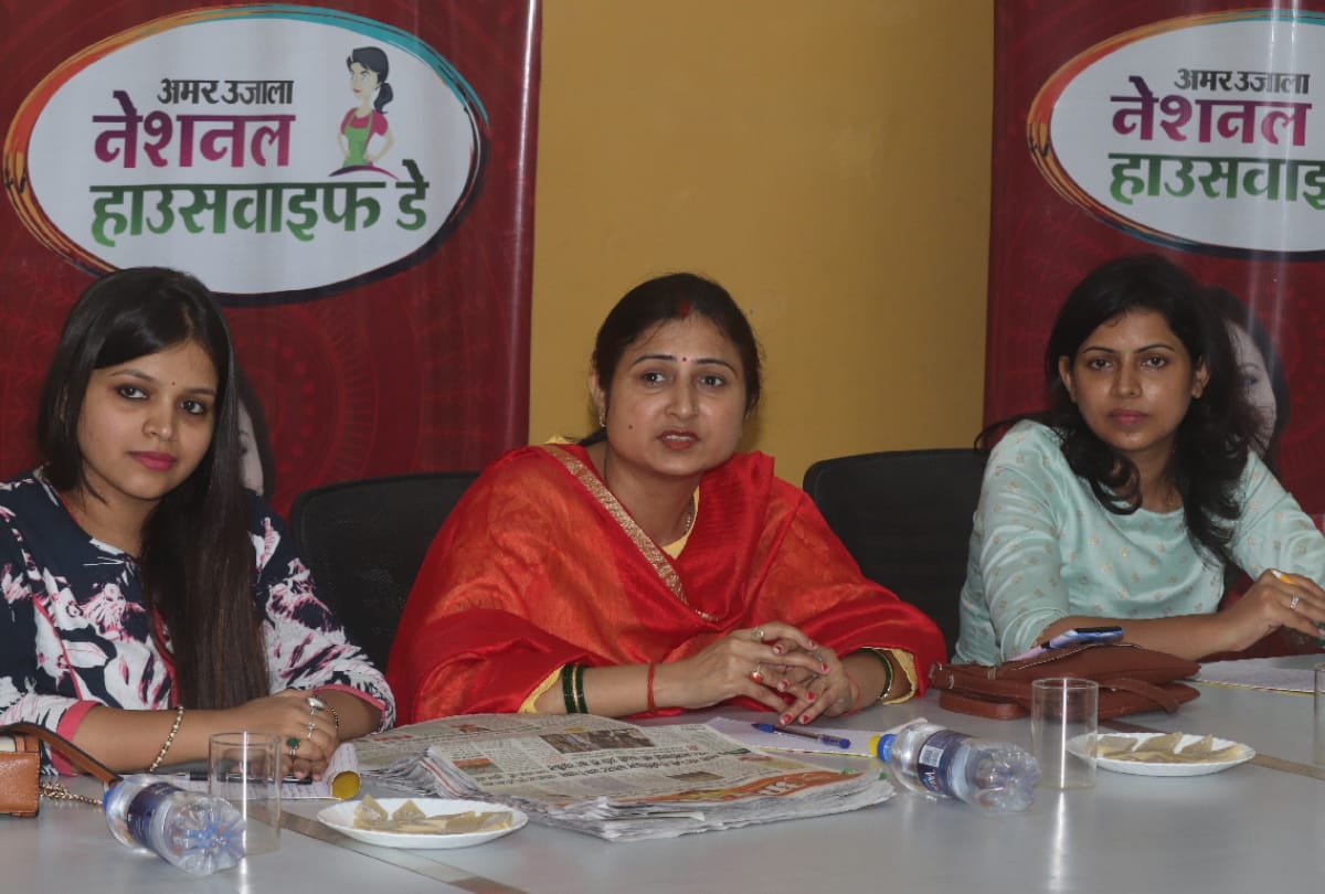 Aparajita National House Wife-Day Contest Grihalakshmi becomes guest editor on Dhanteras