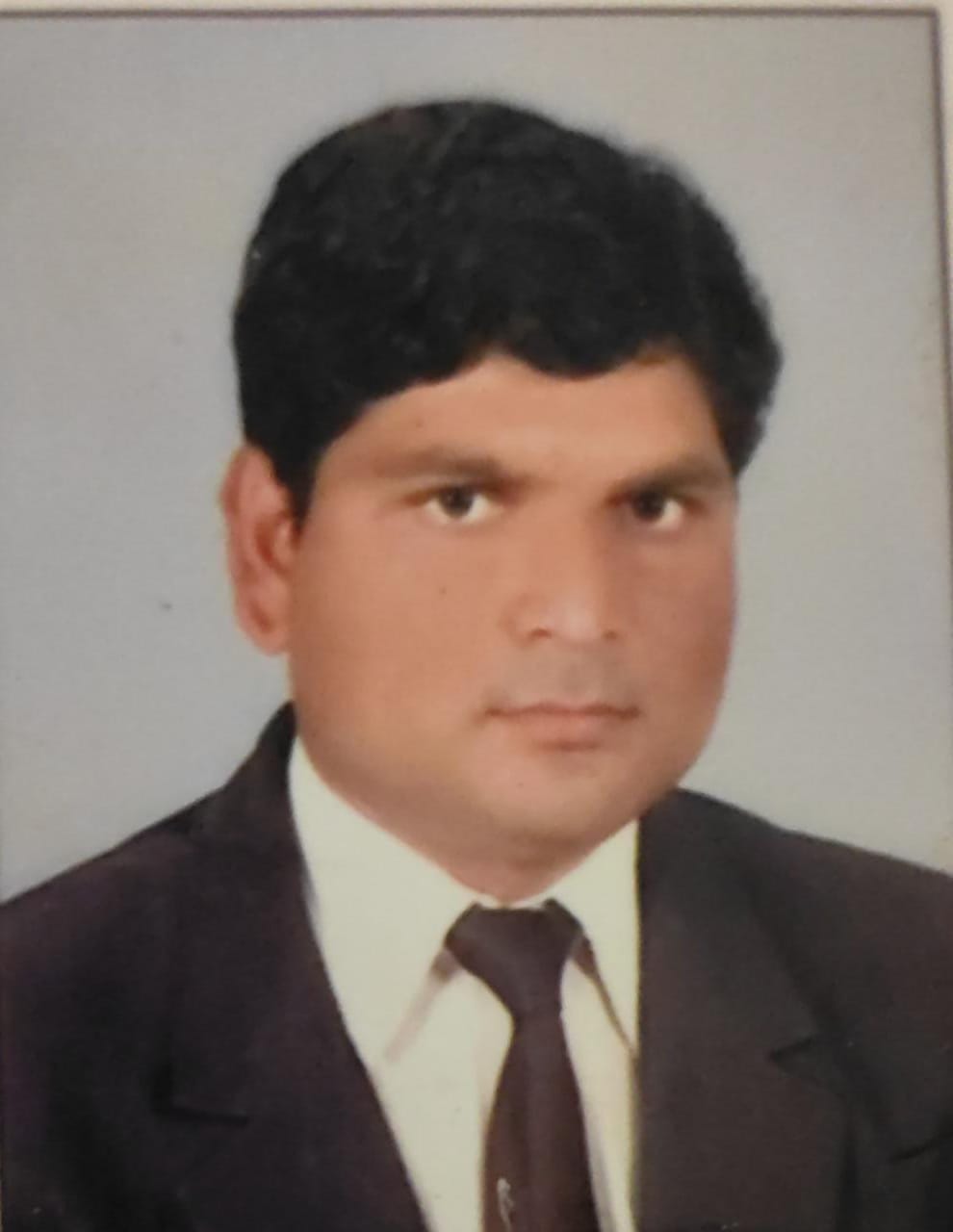Bike rider lekhpal dies due to truck collision
