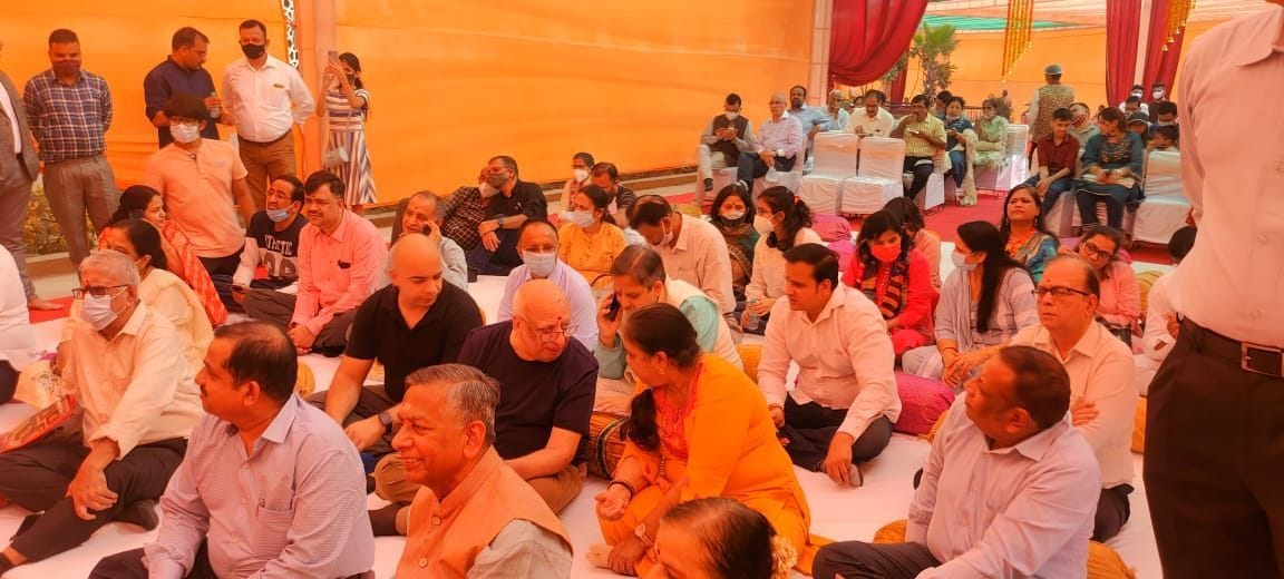 150 buyers of Amrapali got the keys of the house on Dhanteras