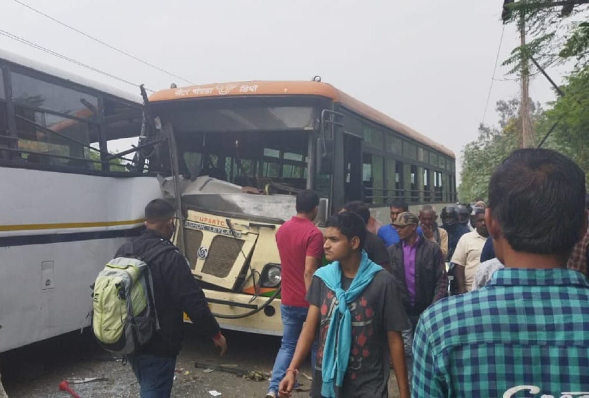 many injured in a major road accident in bulandshahr meerut Budaun state highway