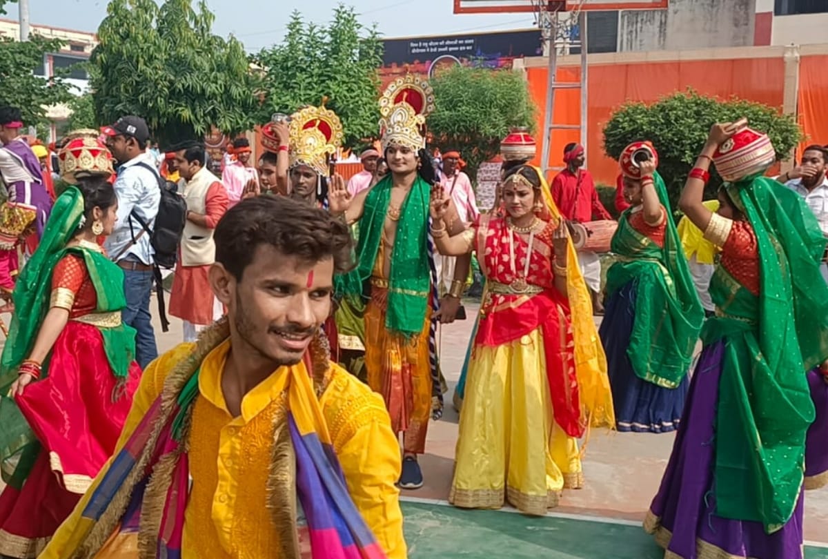 Pics of Ramrajyabhishek yatra in Ayodhya.