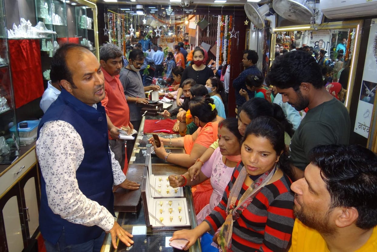 On Dhanteras, the pilgrimage city rained heavily
