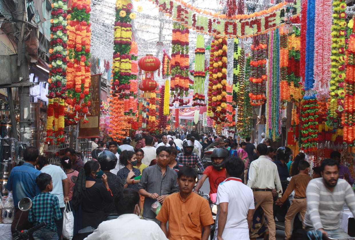 dhanteras market in full swing at moradabad