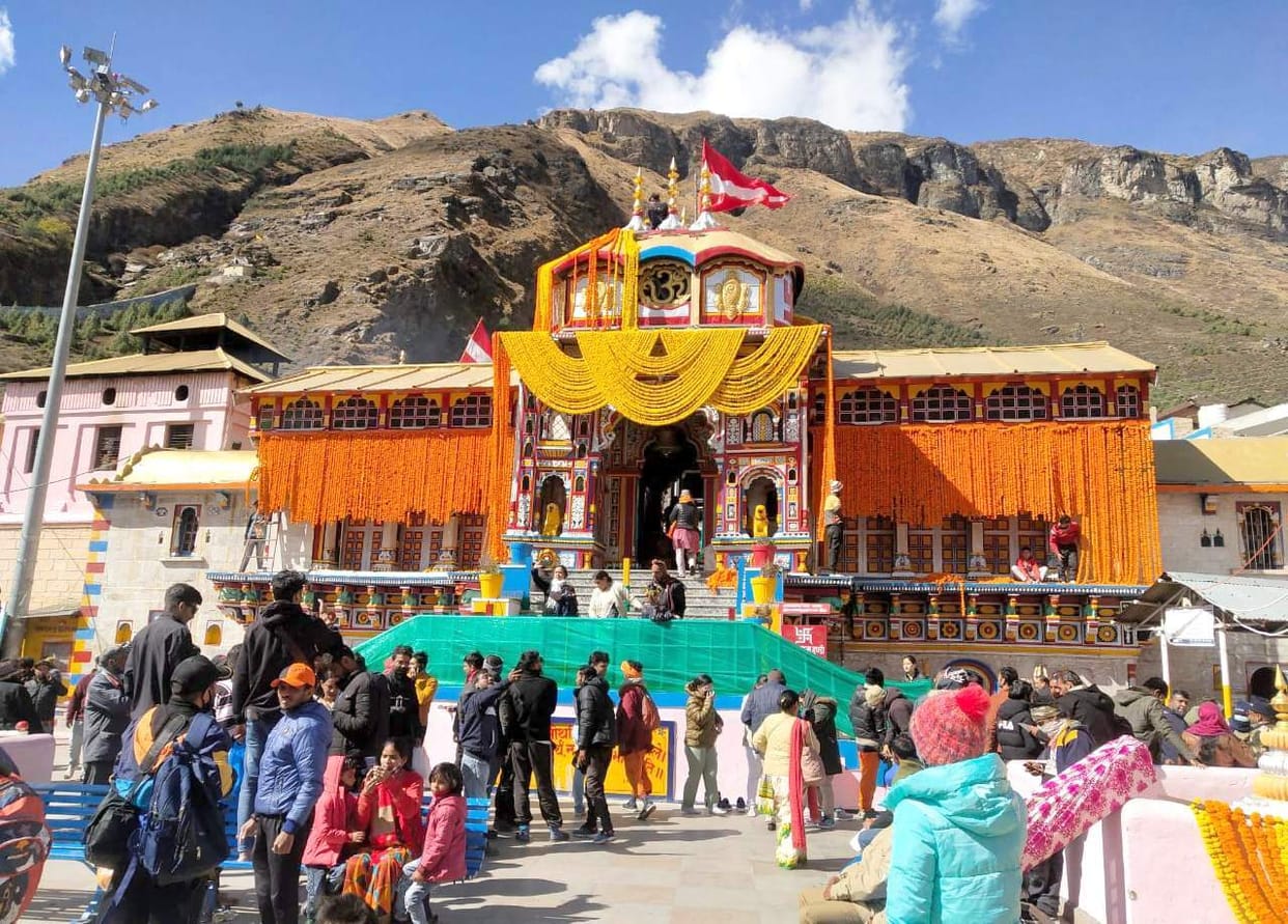 Badrinath : Number of pilgrims reached 16 lakh 80 thousand and doors of Dham will be closed on November 19