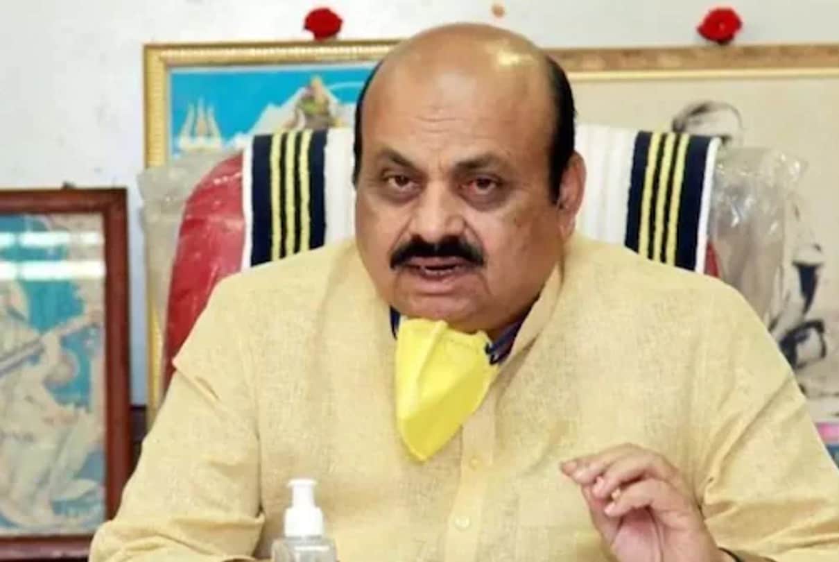 777 Charlie Karnataka CM basavaraj bommai in tears after watching rakshit shetty film
