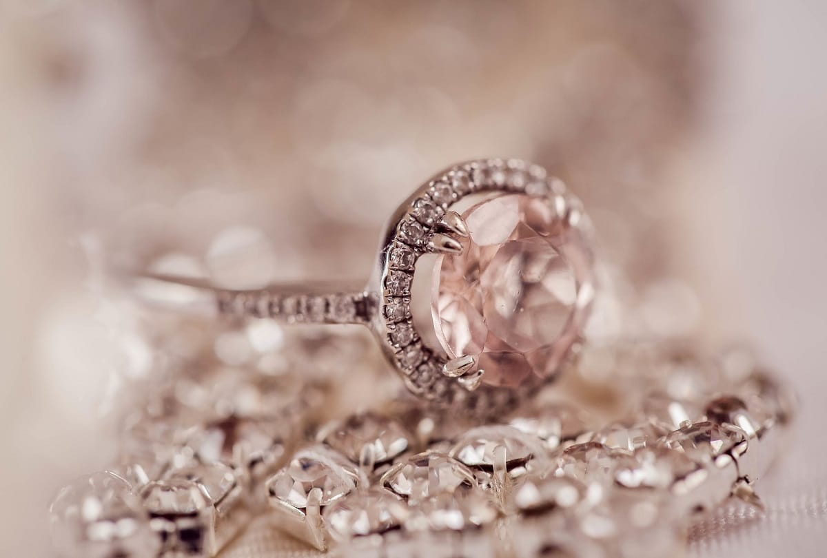 you should know difference between polki and kundan jewellery