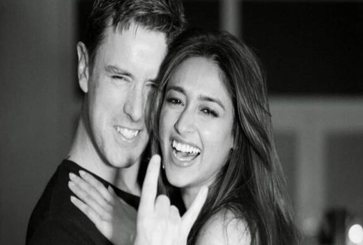 Breaking relationships: After separation these celebs deleted the memories of their partner forever one unfollowed them from social media