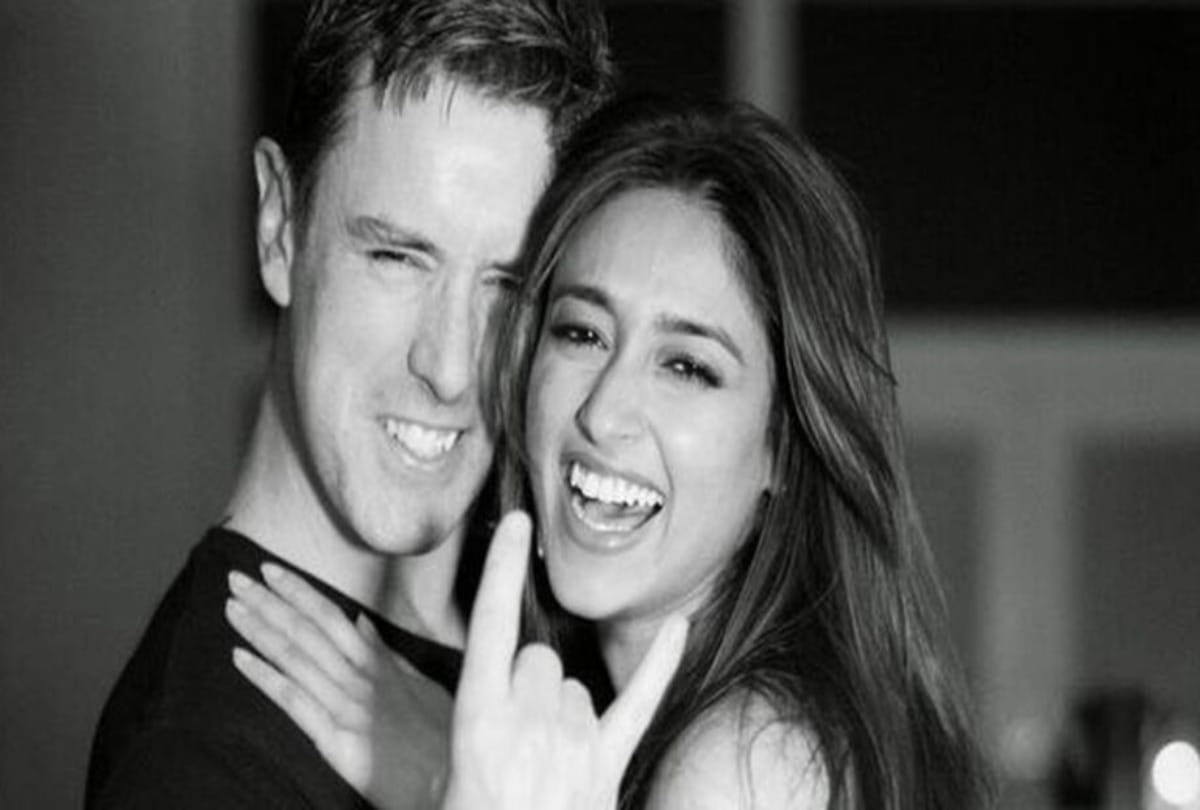 Breaking relationships: After separation these celebs deleted the memories of their partner forever one unfollowed them from social media