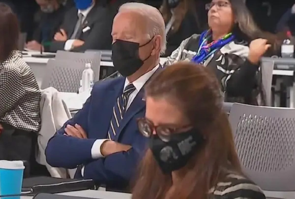 us president Joe Biden was seen sleeping at the COP26 Summit