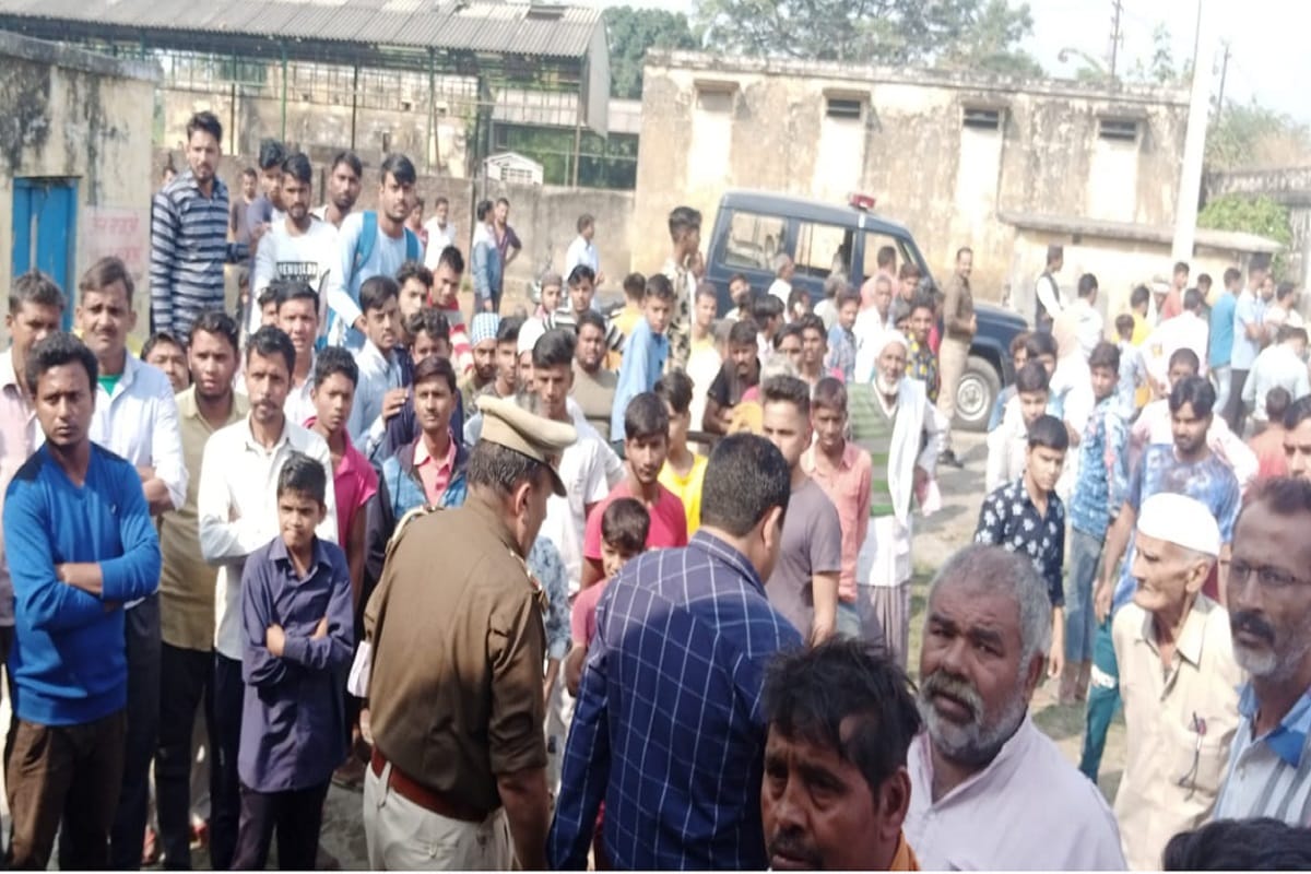 A senior officer commits suicide by shooting himself in Bijnor district and see photos