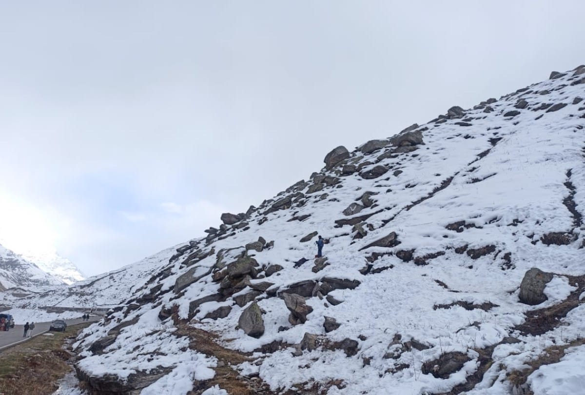 himachal weather update: fresh snowfall recorded in lahaul spiti and high hills, Cold wave increased, see pictures