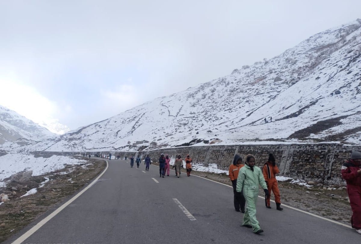 himachal weather update: fresh snowfall recorded in lahaul spiti and high hills, Cold wave increased, see pictures