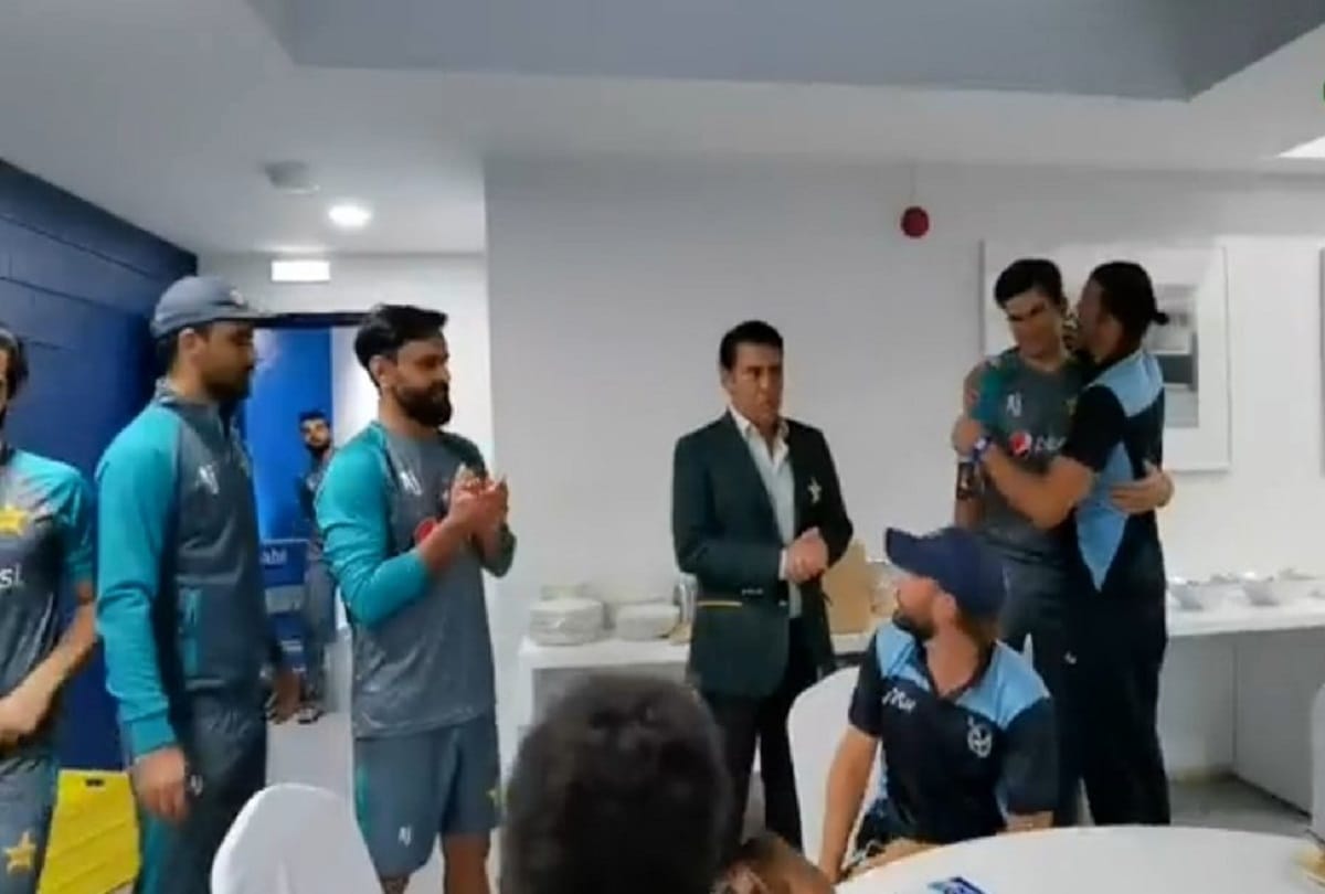 T20 World Cup 2021 When Pakistan team arrived in Namibia dressing room to surprise it was such a sight watch video